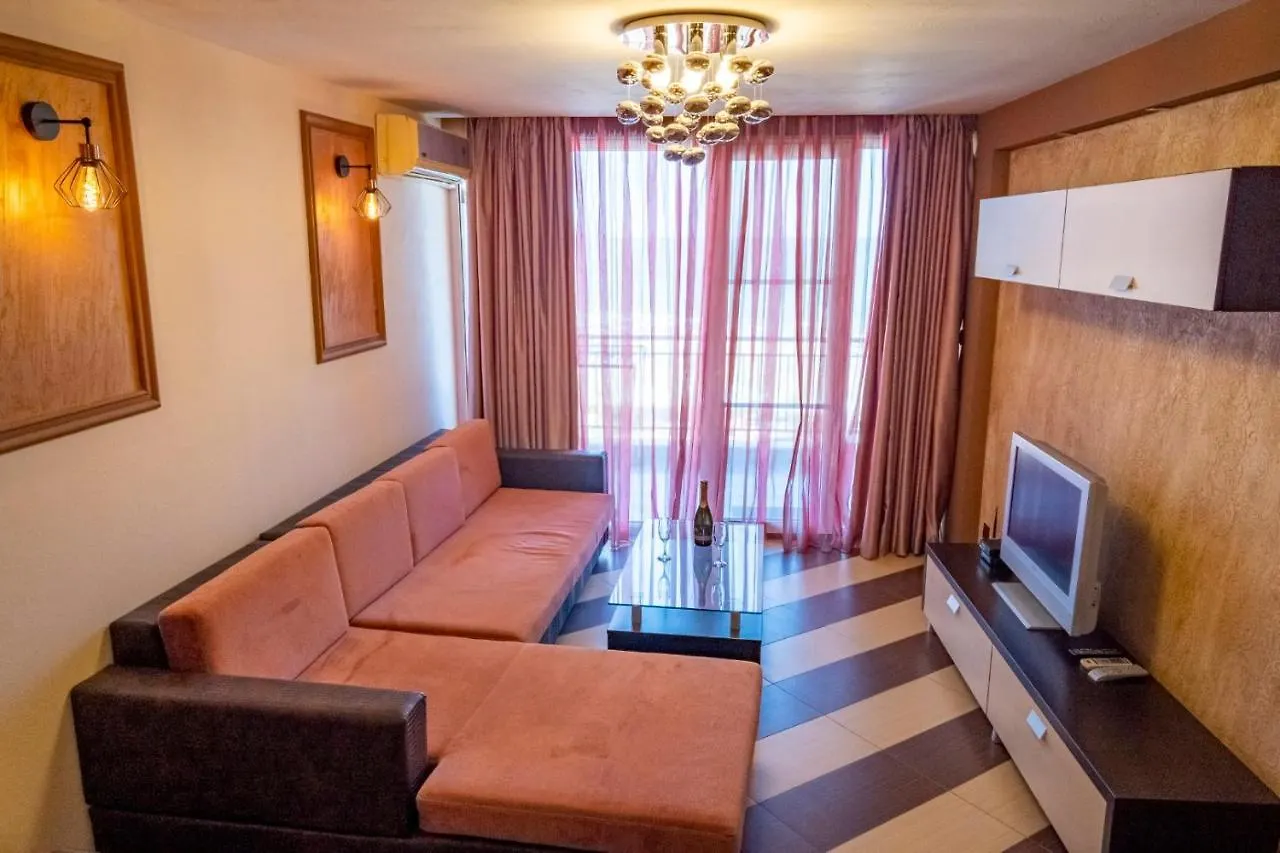 Heaven Hotel Napospart