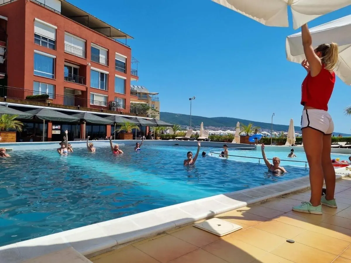 Heaven Hotel Napospart
