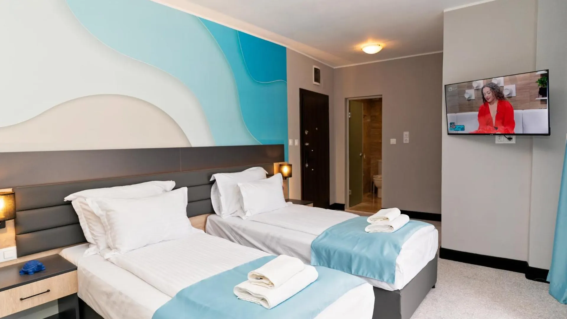 Heaven Hotel Napospart
