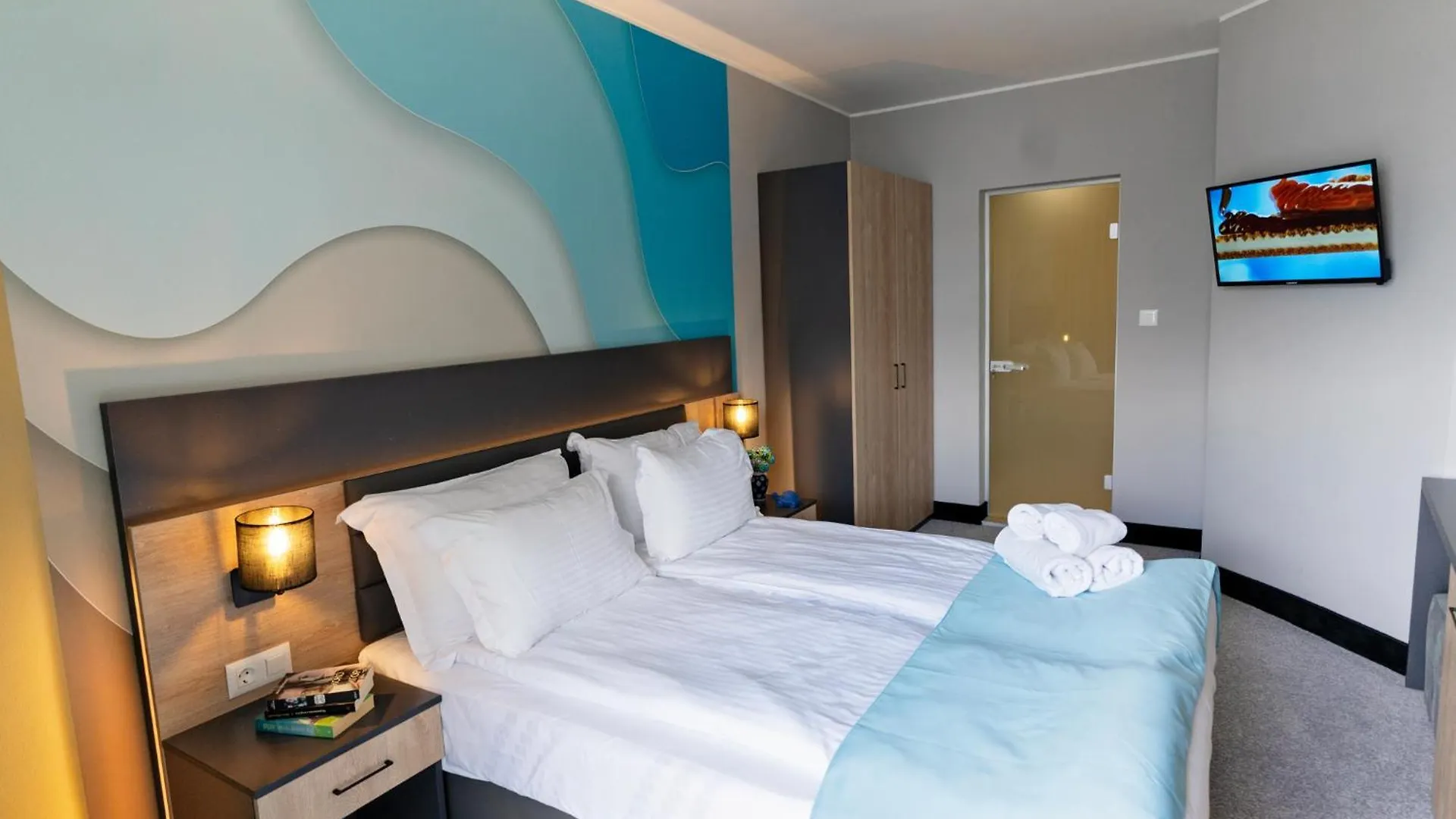 Heaven Hotel Napospart